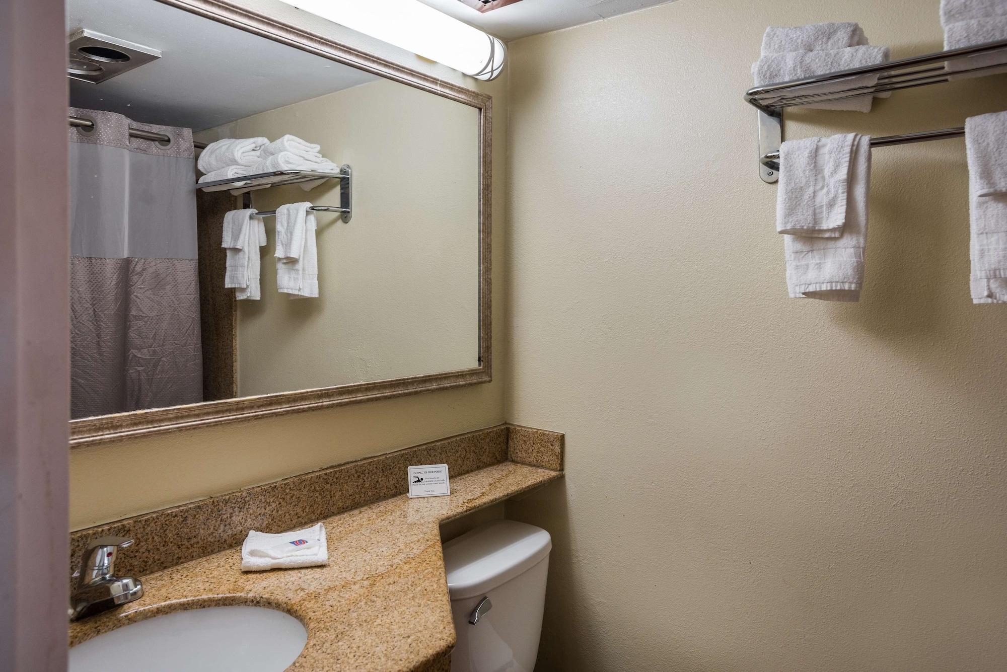 Motel 6-Philadelphia, Pa - Northeast Екстер'єр фото